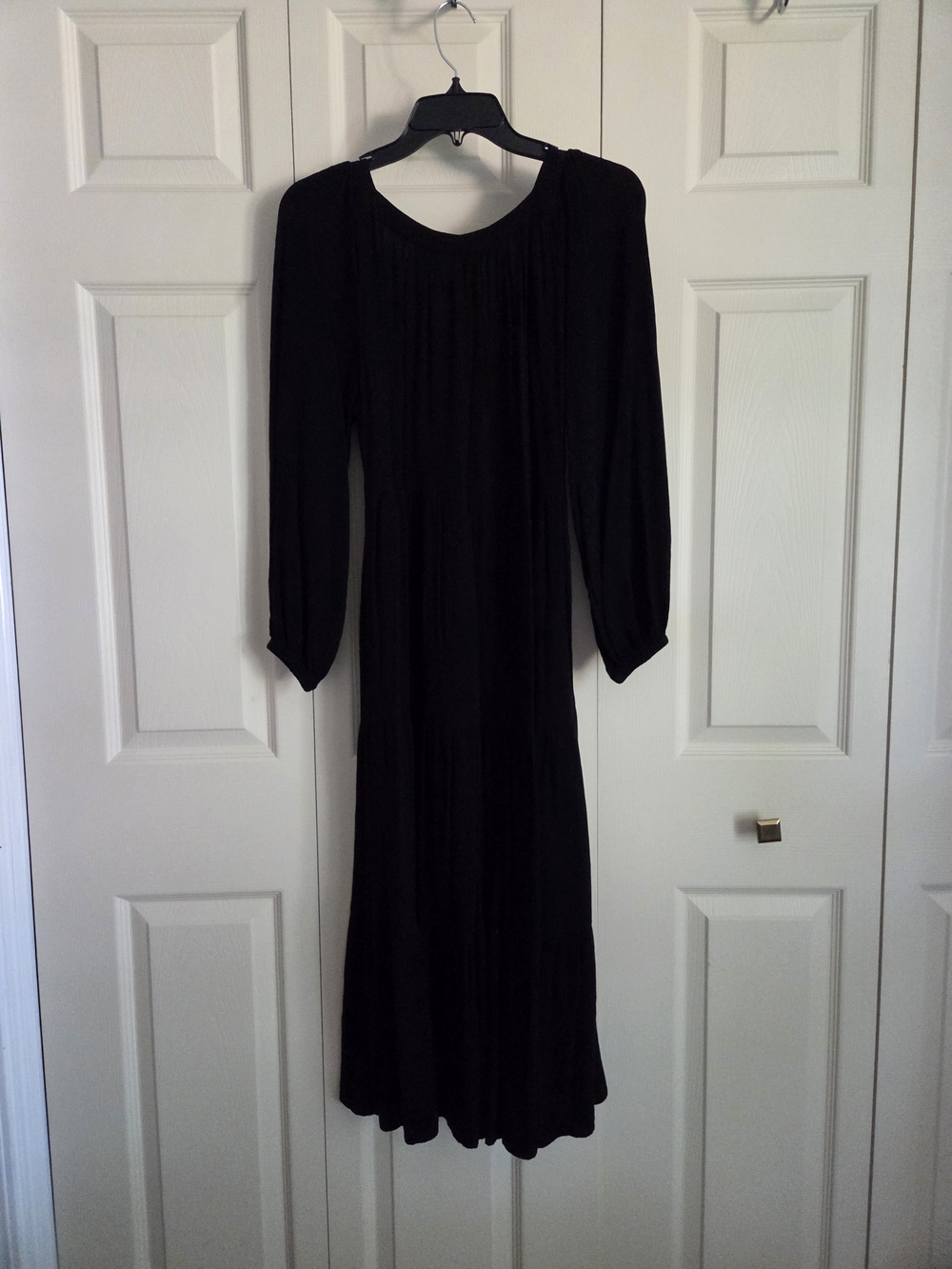 Old Navy Black Long Sleeve Maxi Dress - Flowing Tiered Design - Picture 2 of 5